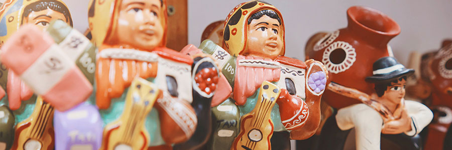 Purchase Traditional Souvenirs